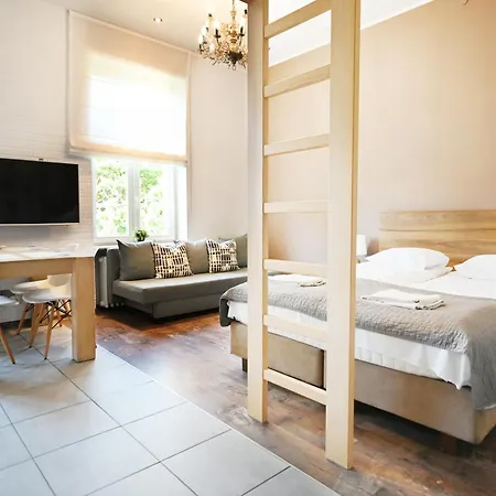 Przy Plazy Apartment *